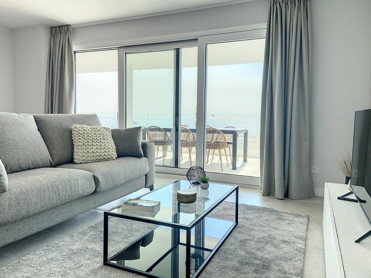 Via Celere 2330 Sea View Apartment 카사레스 외부 사진