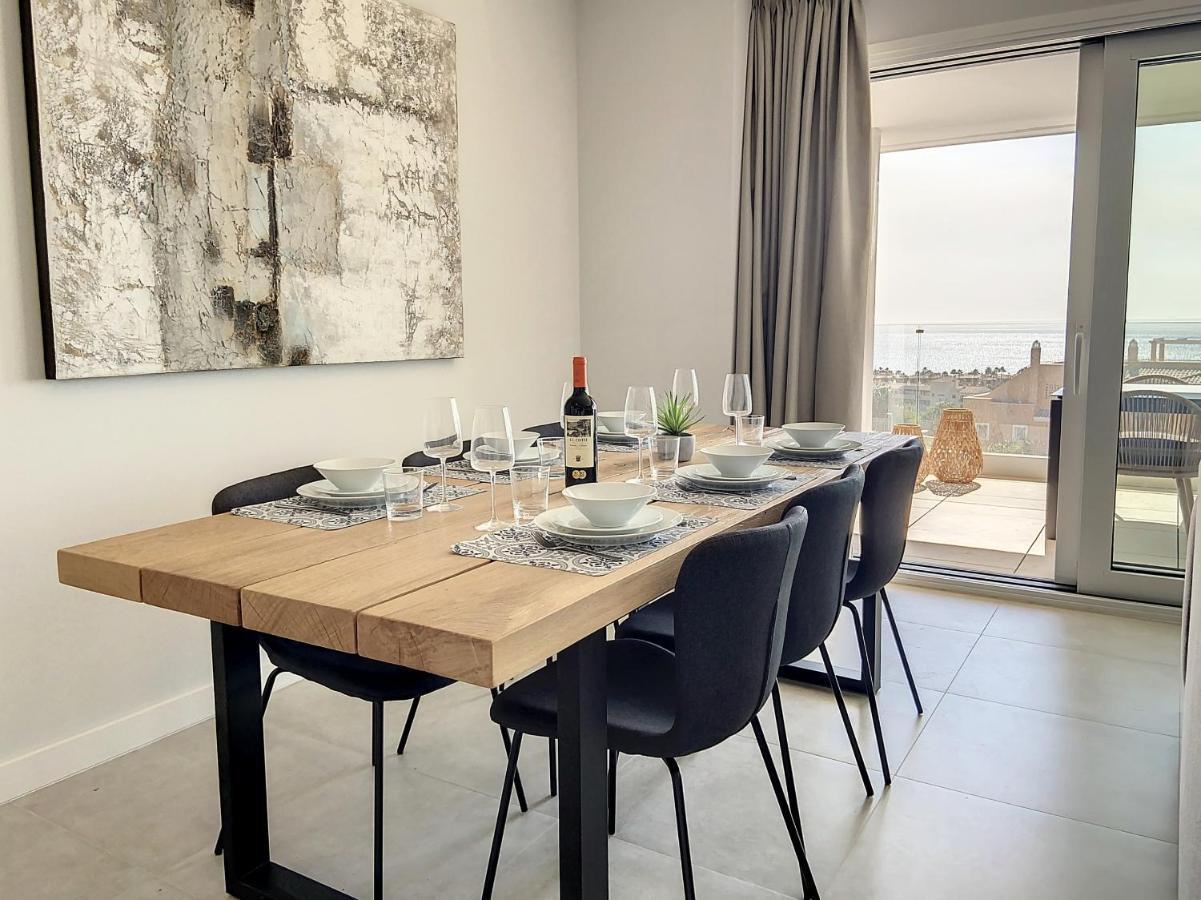 Via Celere 2330 Sea View Apartment 카사레스 외부 사진