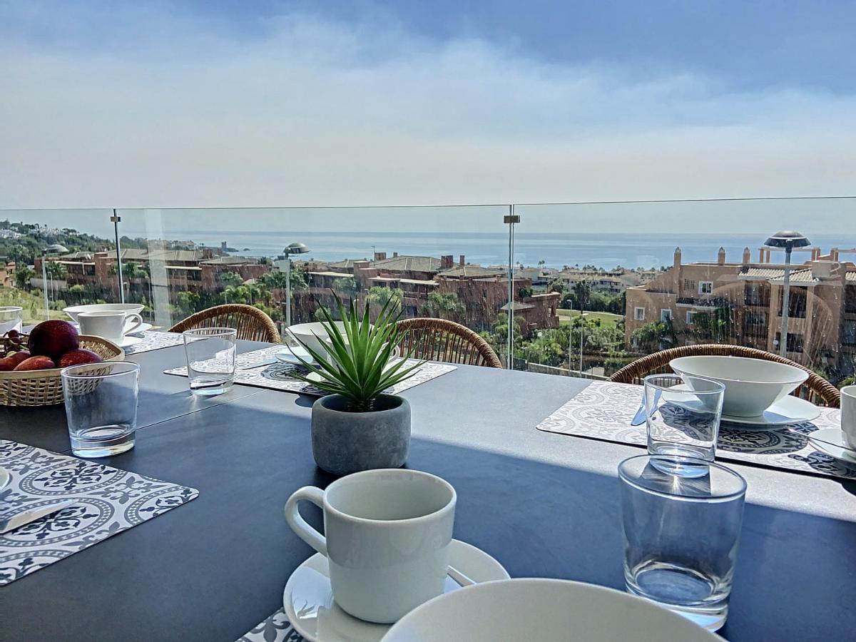 Via Celere 2330 Sea View Apartment 카사레스 외부 사진