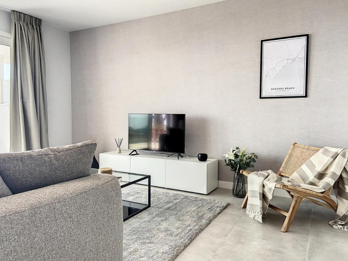 Via Celere 2330 Sea View Apartment 카사레스 외부 사진