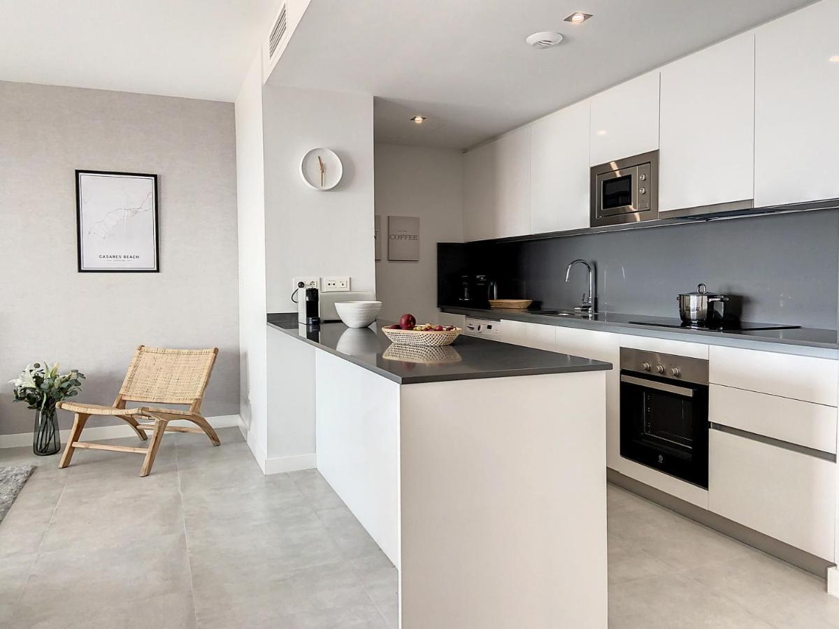 Via Celere 2330 Sea View Apartment 카사레스 외부 사진