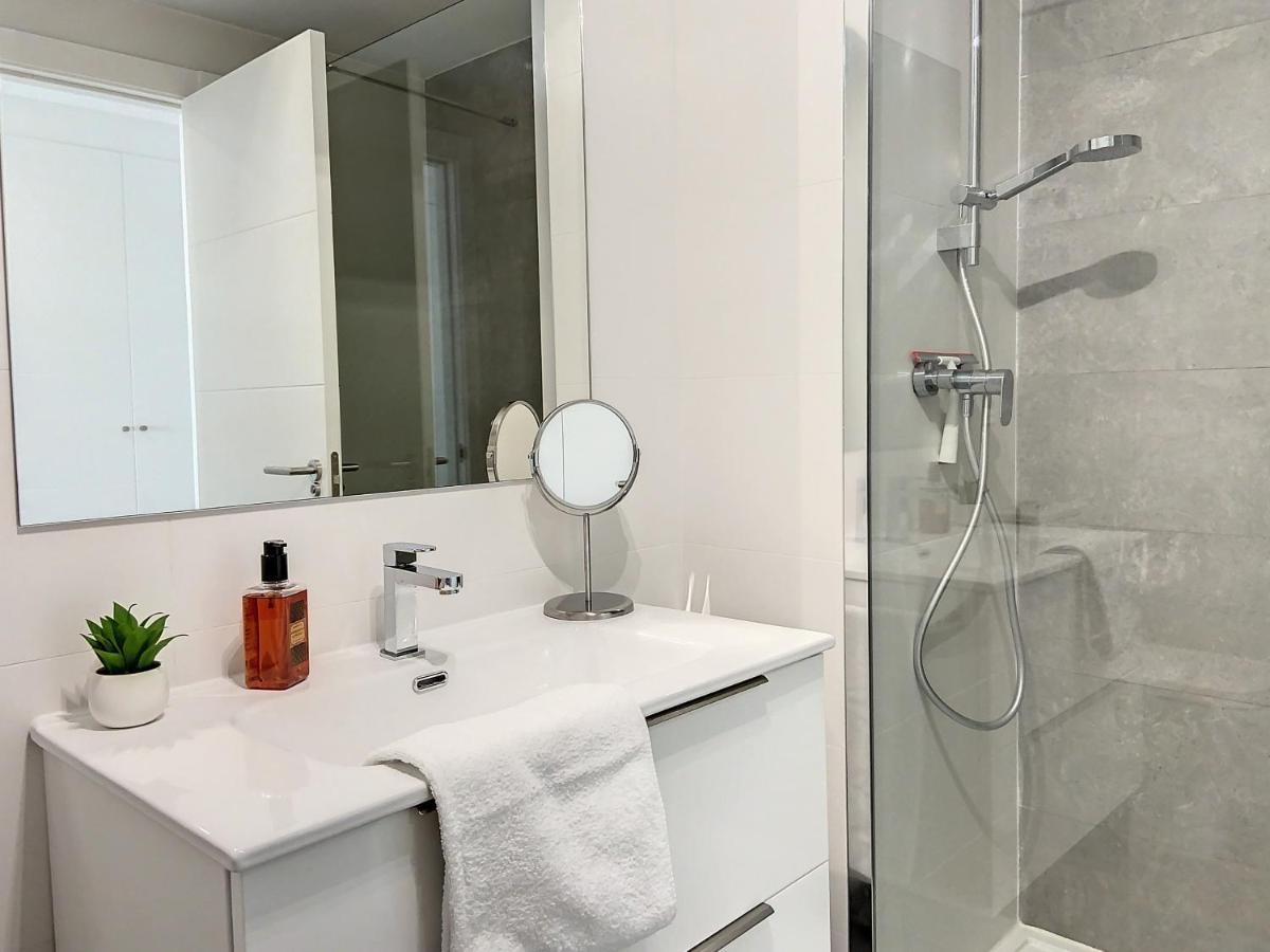 Via Celere 2330 Sea View Apartment 카사레스 외부 사진