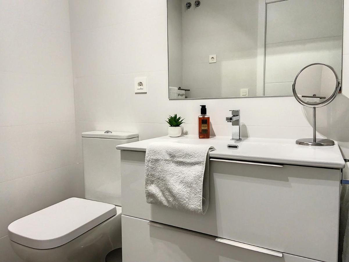 Via Celere 2330 Sea View Apartment 카사레스 외부 사진